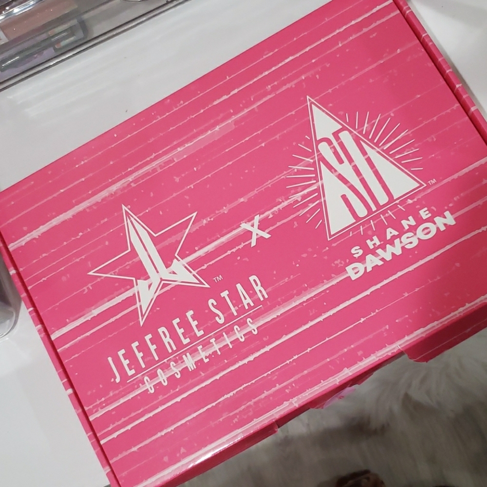 Jeffree Star x Shane Dawson PINK Pig Mirror